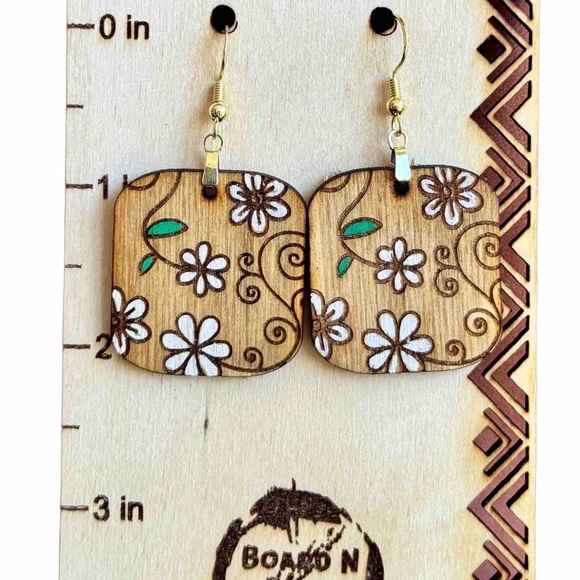 Square Flower Dangle earring - Picture 1 of 1